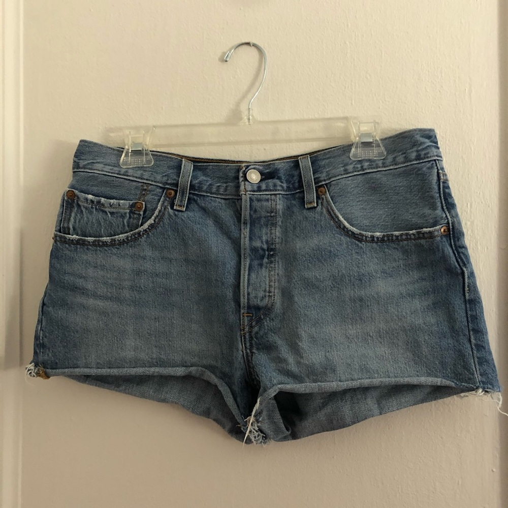 Levi’s shorts